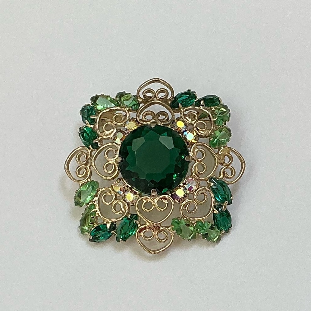 Vintage Green and Gold Brooch - Picture 6 of 7
